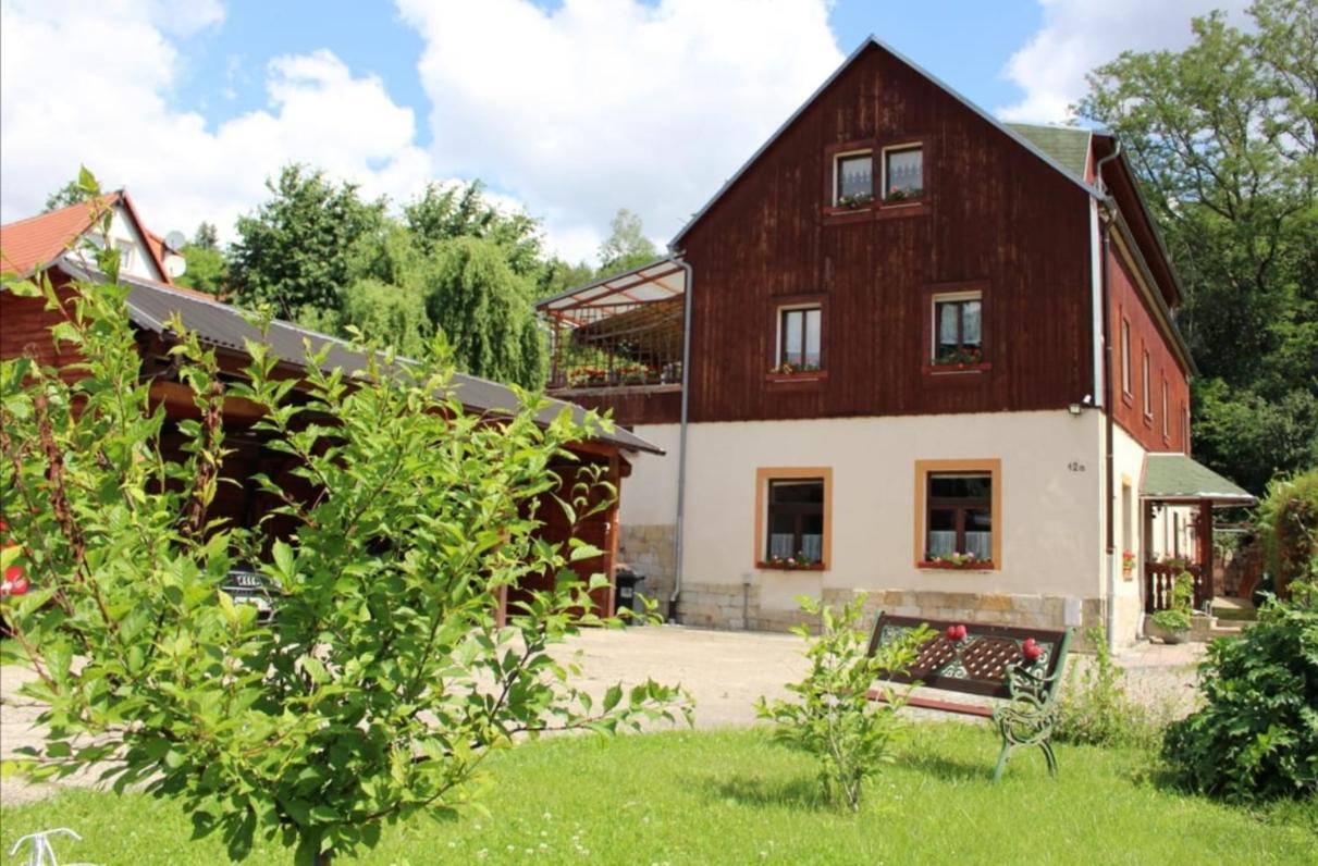 Zur Alten Post Apartamento Pirna Exterior foto